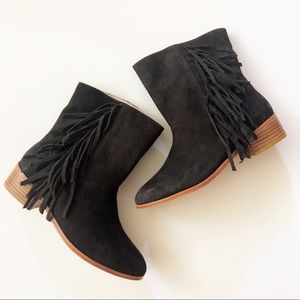 Anthropologie Plomo Ranya Fringe Suede Boot, Black